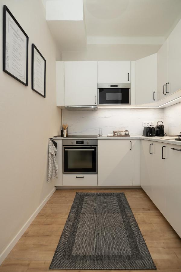 Square 2 Apartment Дебрецен Екстериор снимка