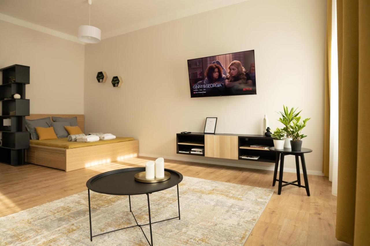 Square 2 Apartment Дебрецен Екстериор снимка